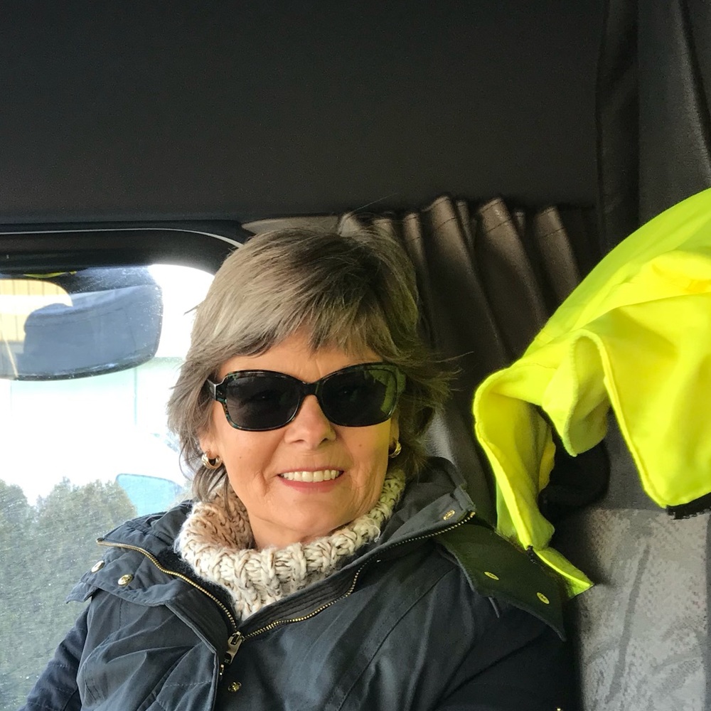 Meet your Posher, Stephanie